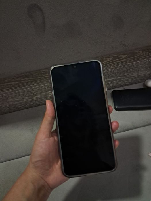 Samsung Galaxy A17 sotiladi holati ideal hamma joyi ishlaydi muammo yo