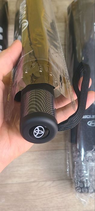 Avtomobil brendi, logotipli soyabonlar!