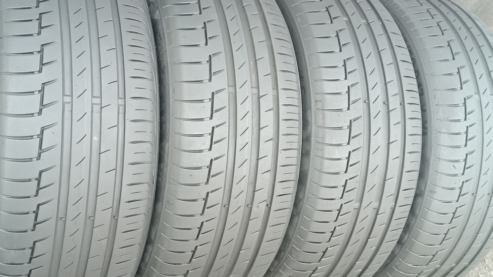 215/50/17 Continental