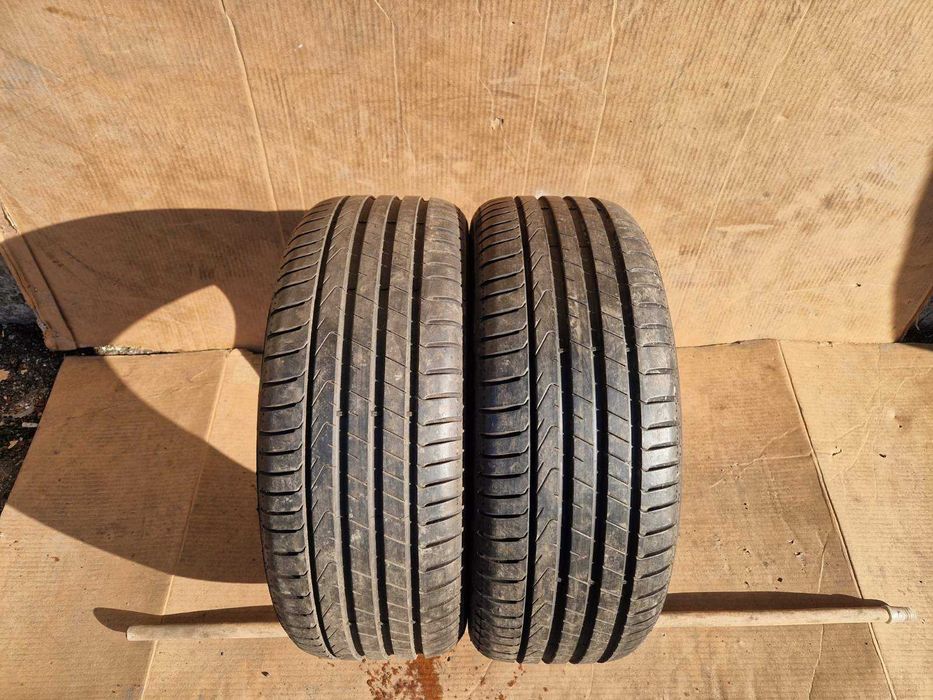 2 Pirelli R17 205/45 Летни гуми  DOT3823