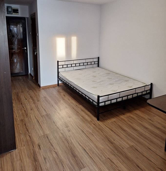 PF Inchiriez garsoniera Nicolina