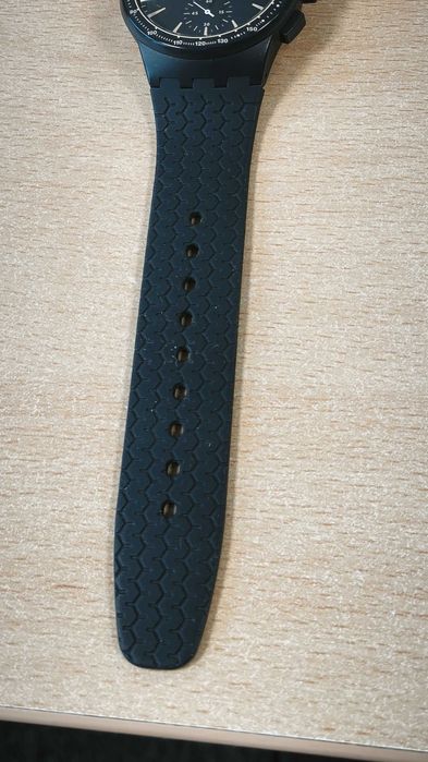 Swatch  SUSB402 часовник