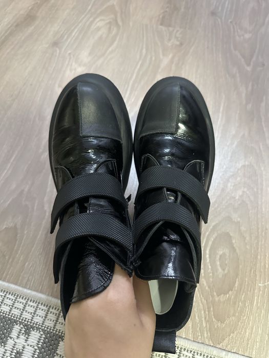 Демисезон ботинки женские