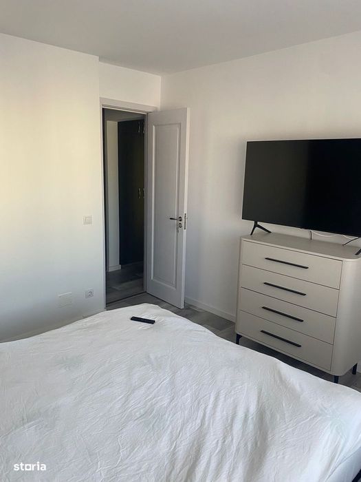 Apartament 2 camere, ultrafinisat, mobilat  -Bradet -garaj sub bloc