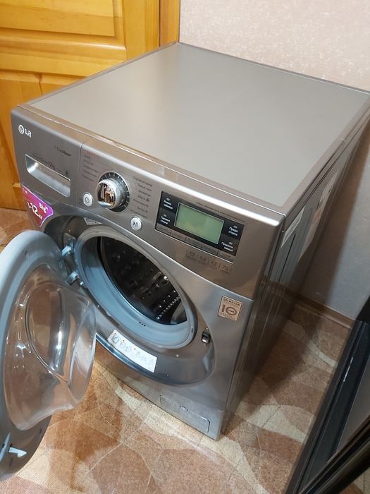 Стиральная машина LG