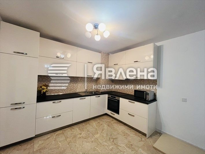 Дава се под наем Тристаен апартамент в София, Манастирски ливади - 128 кв.м за 850 € - Снимка #2