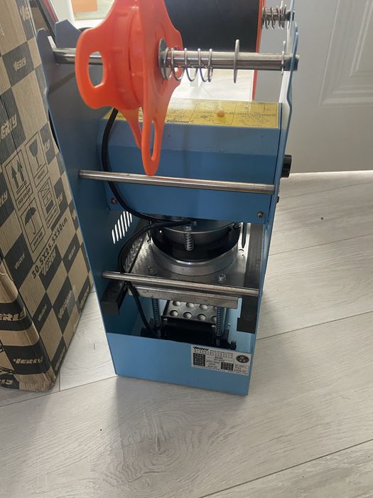 Аппарат Айран новый срочно продам