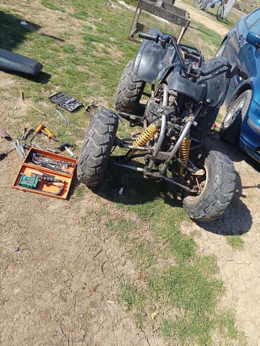 Vând atv 250 de vanzare