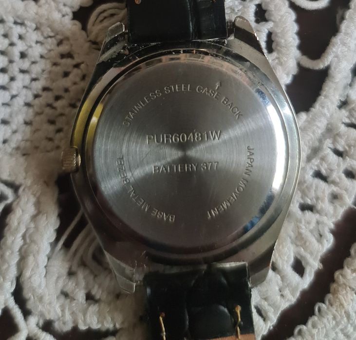 Ceasuri vechi la prețuri decente.