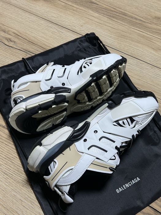 Balenciaga Track
