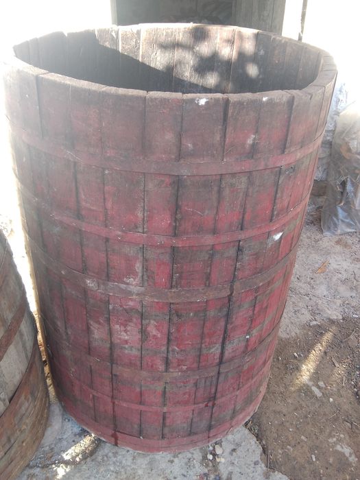 Putina din lemn 1000l