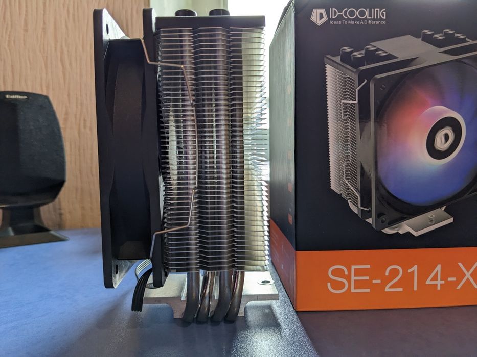 Охладител за процеcop ID-Cooling SE-214-XT, aRGB