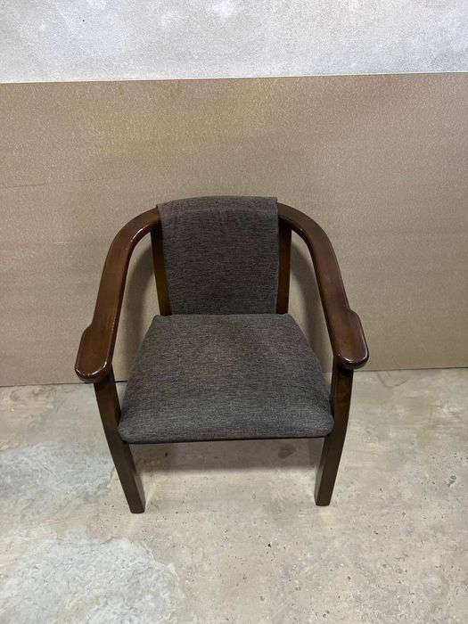 Stul Restran Kafe uchun