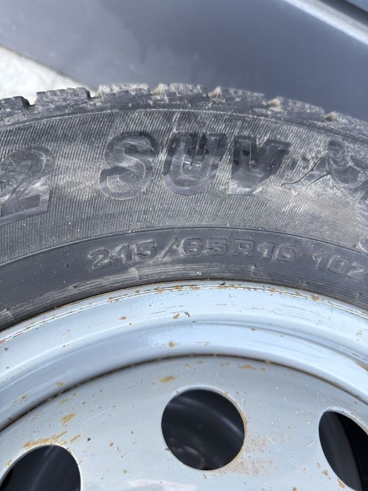 Продам 4 балона и 3 диска