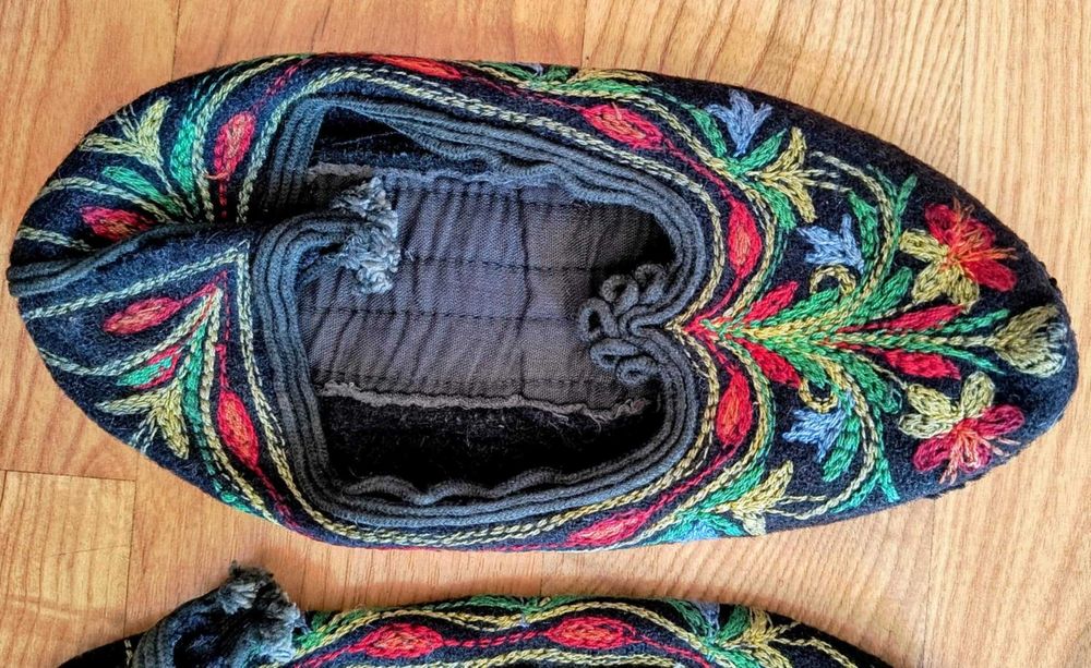 Ръчно плетени вълнени терлици