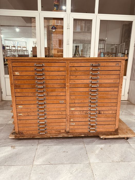 Оригинален италиански индустриален архивен шкаф