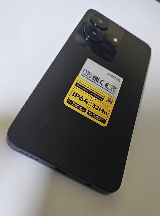 Телефон Realme Note 60