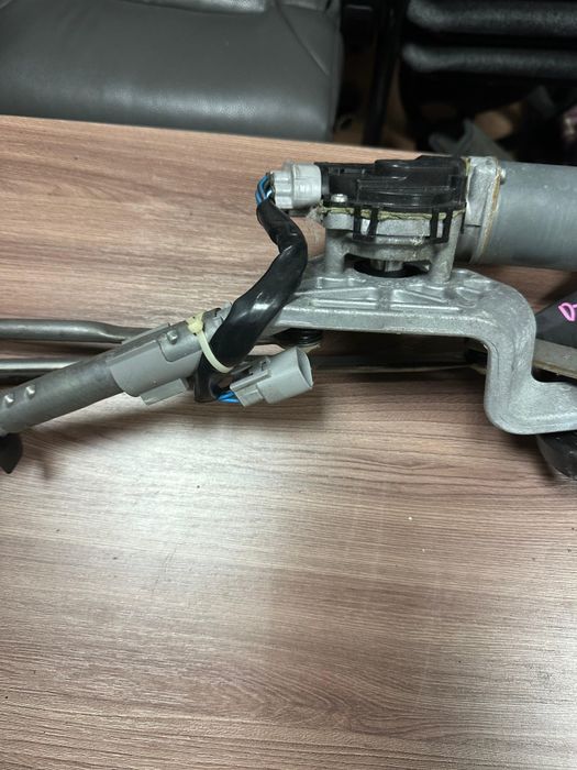 Маторчики дворников на Альфард