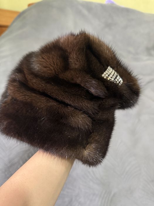 Продам шапку норковую