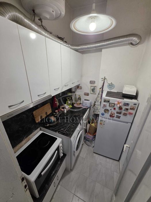 Продава се Едностаен апартамент в Пловдив, Център - 43 кв.м за 2117 €/кв.м - Снимка #8
