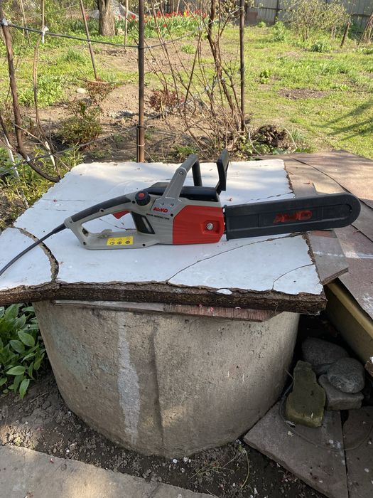 Продам электропилу