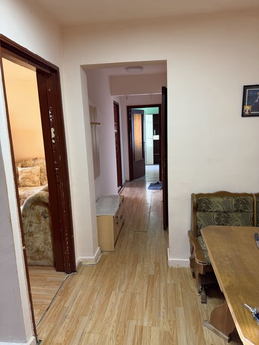 Vand apartament 3 camere Manastur