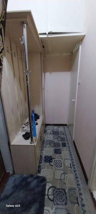 1 xonali kvartira sotigladi 2 xona qilingan