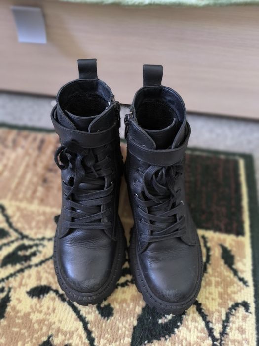 Ботинки осенне- весенние на девочку