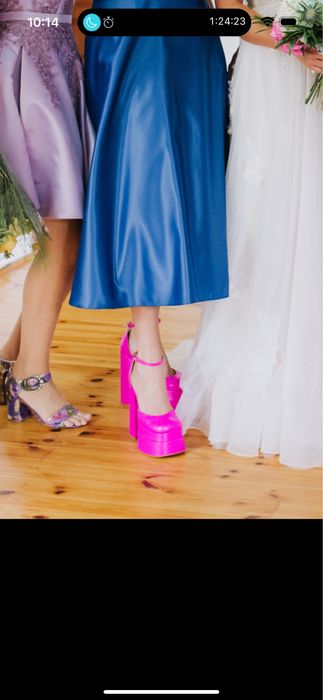 Pantofi facuti pe comanda tip Valentino