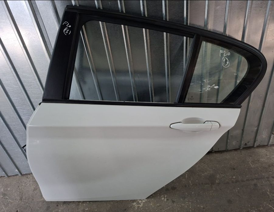 Usa stanga spate BMW seria 1 f20