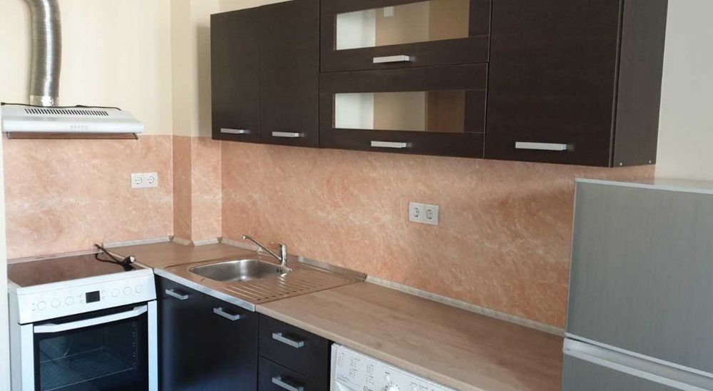 Дава се под наем Двустаен апартамент в Пловдив, Кършияка - 65 кв.м за 234.6 € - Снимка #2