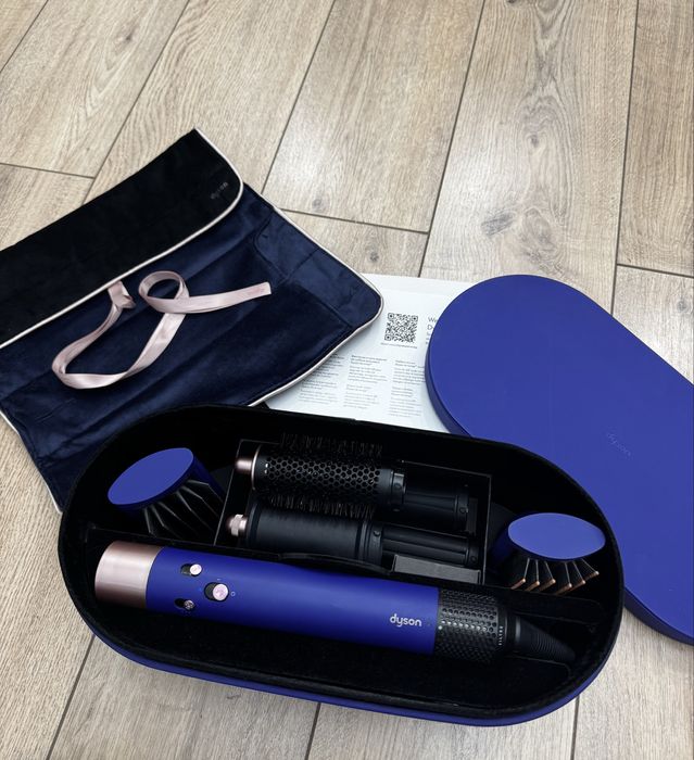 Продам Dyson Оригинал