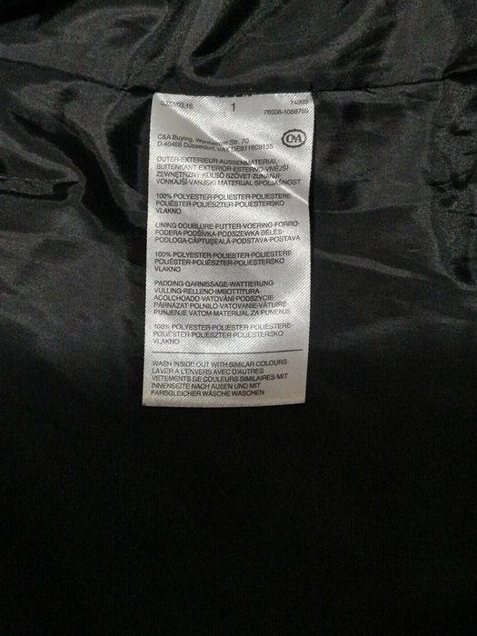 Geaca matlasata pentru femei , de la C&A, kaki, stare impecabila