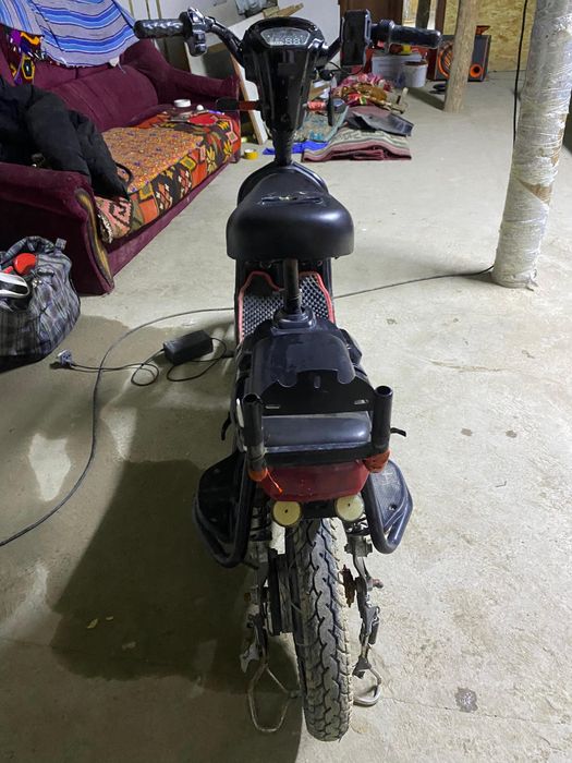 Электро скутер Ск8