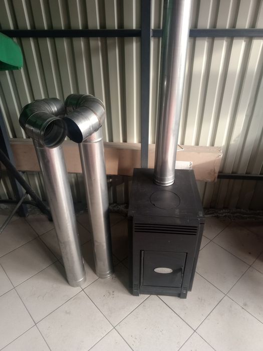 Продам печку . .