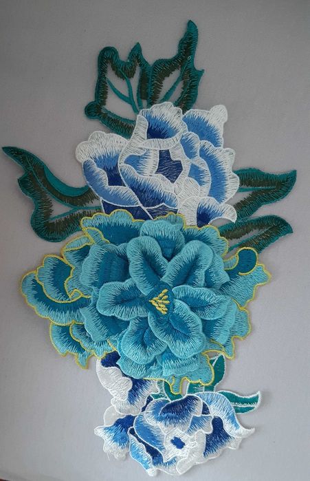 Бродерии за дрехи