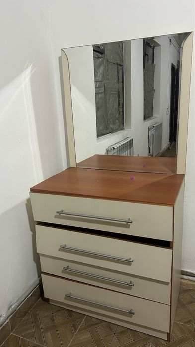 Спальный гарнитур б/у