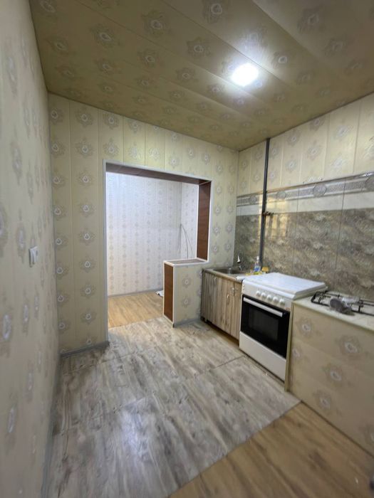 Продается 2х комнатная квартира в городе Ахангаран Конзавод Ейвалек