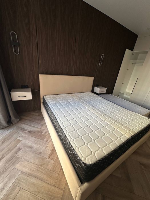 Продам кровать 180*200