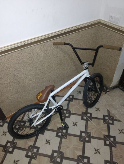 Продам велосипед bmx бмх