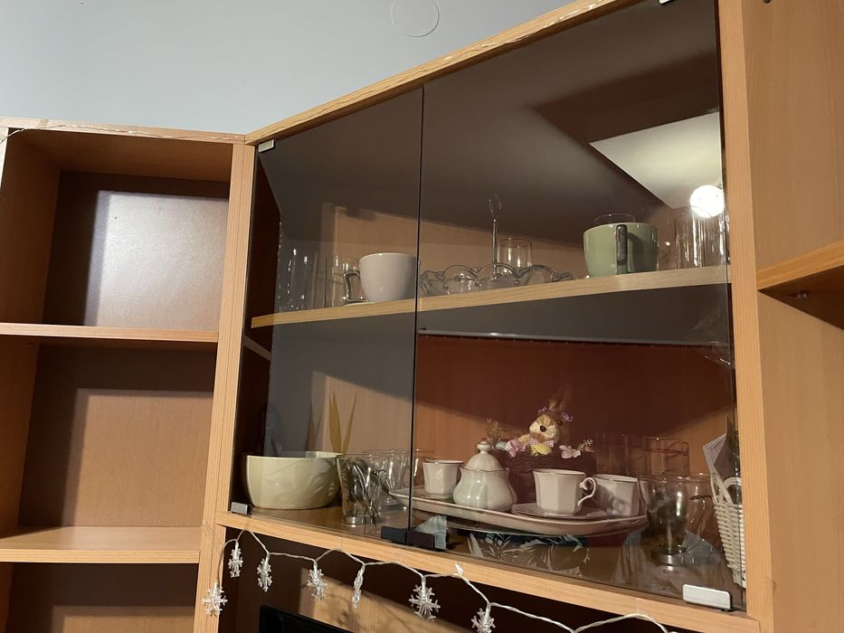 Vand mobila de living