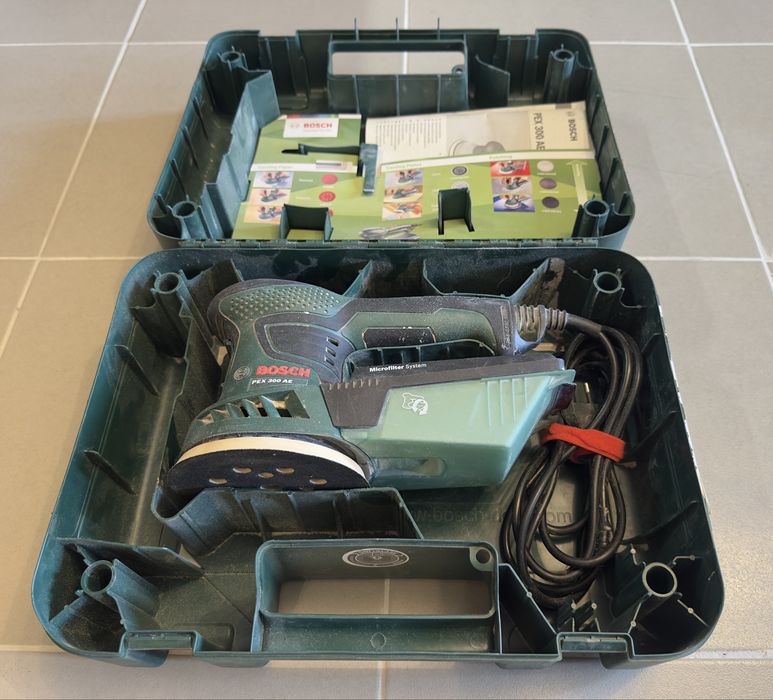 Електрически Ексцентършлайф Bosch PEX 300 AE