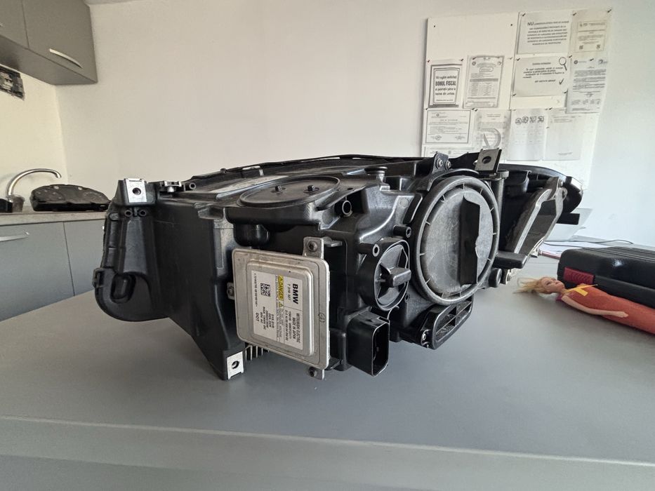 Far Original BMW F10 F11 Dreapta Led Bi-Xenon Automat Face Lift