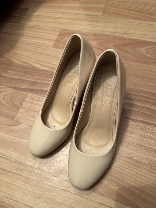 Все Туфли по 2 тыс 36 размер