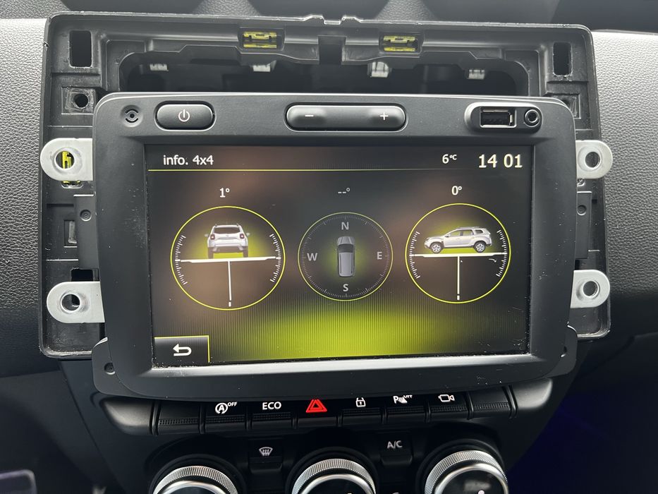 Navigație MediaNav Evolution Dacia - CarPlay & Android Auto