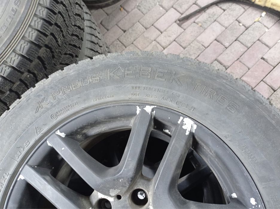 Диски с резиной бмв р17