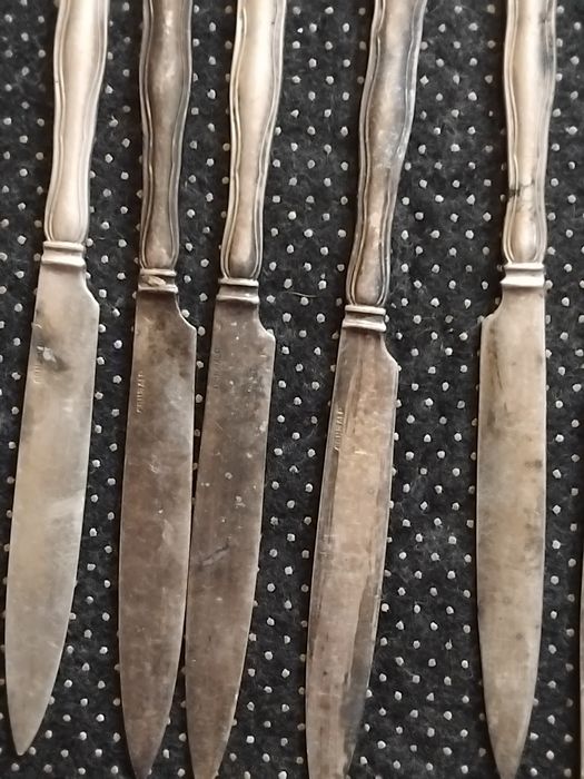 продават се сребро и посребрени съдове