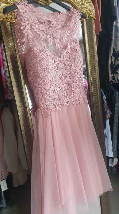 Рокля пепел от рози