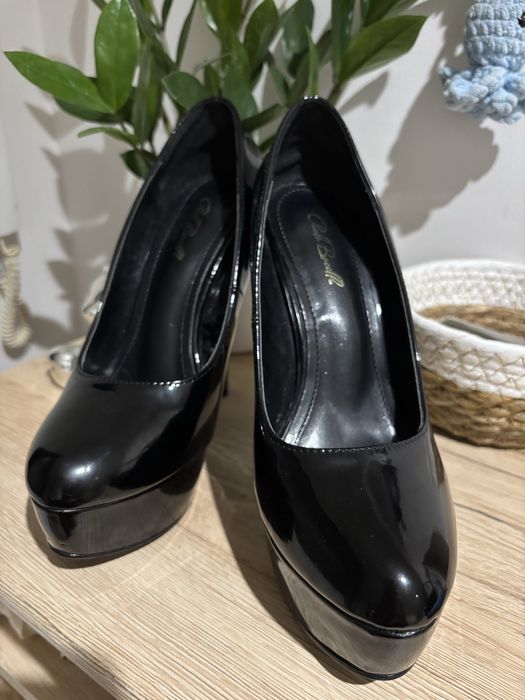 Комплект черна чанта Zara и черни обувки с ток  Paolo Botticelli 37н