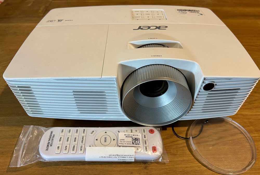 Videoproiector Acer X123PH, 1024x768, 3000 Lumeni